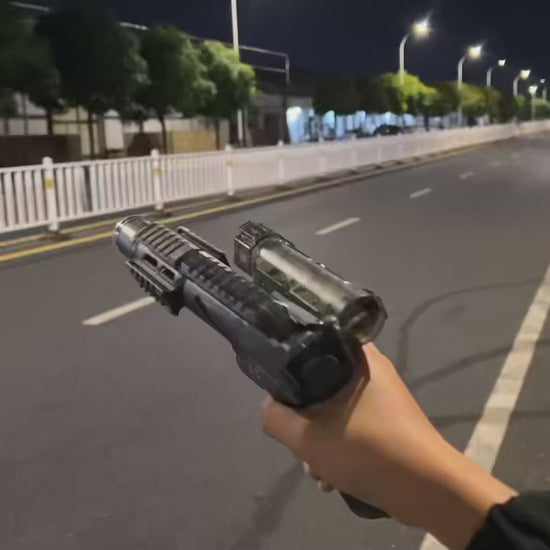Dragon electric water gun — rechargeable high-capacity water blaster — video 2