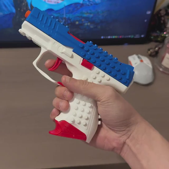 Blue & White body, up close