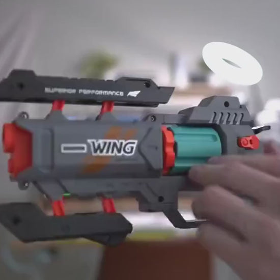 Cyclone Shell Blaster demo: firing, switching between the two forms and loading the cylinder